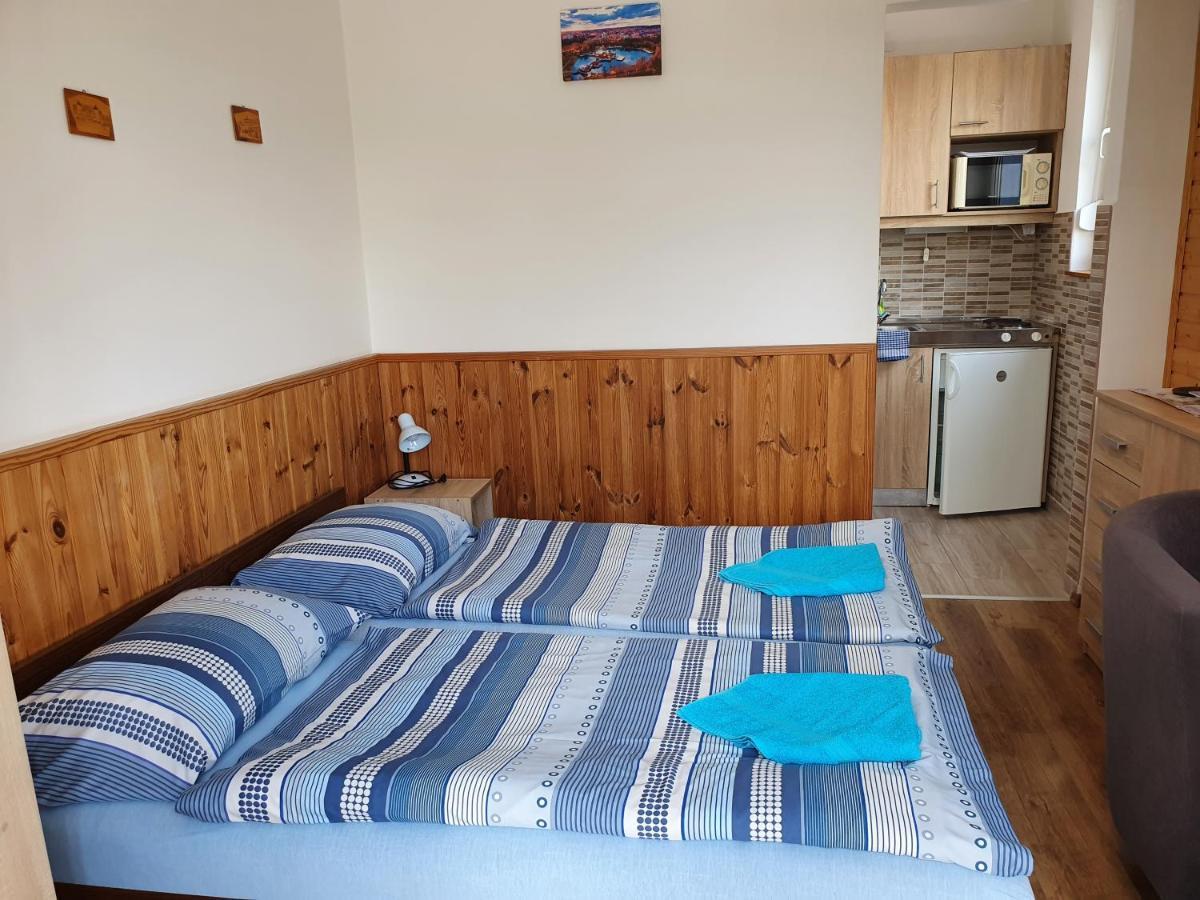 Laguna Apartmanhaz Хевиз Экстерьер фото